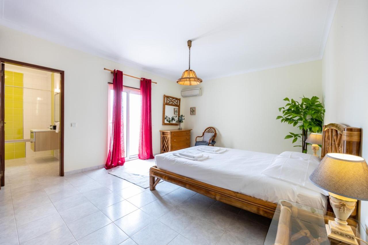 Apartment Casa Timor - Perfect For Exploring & Algarve *